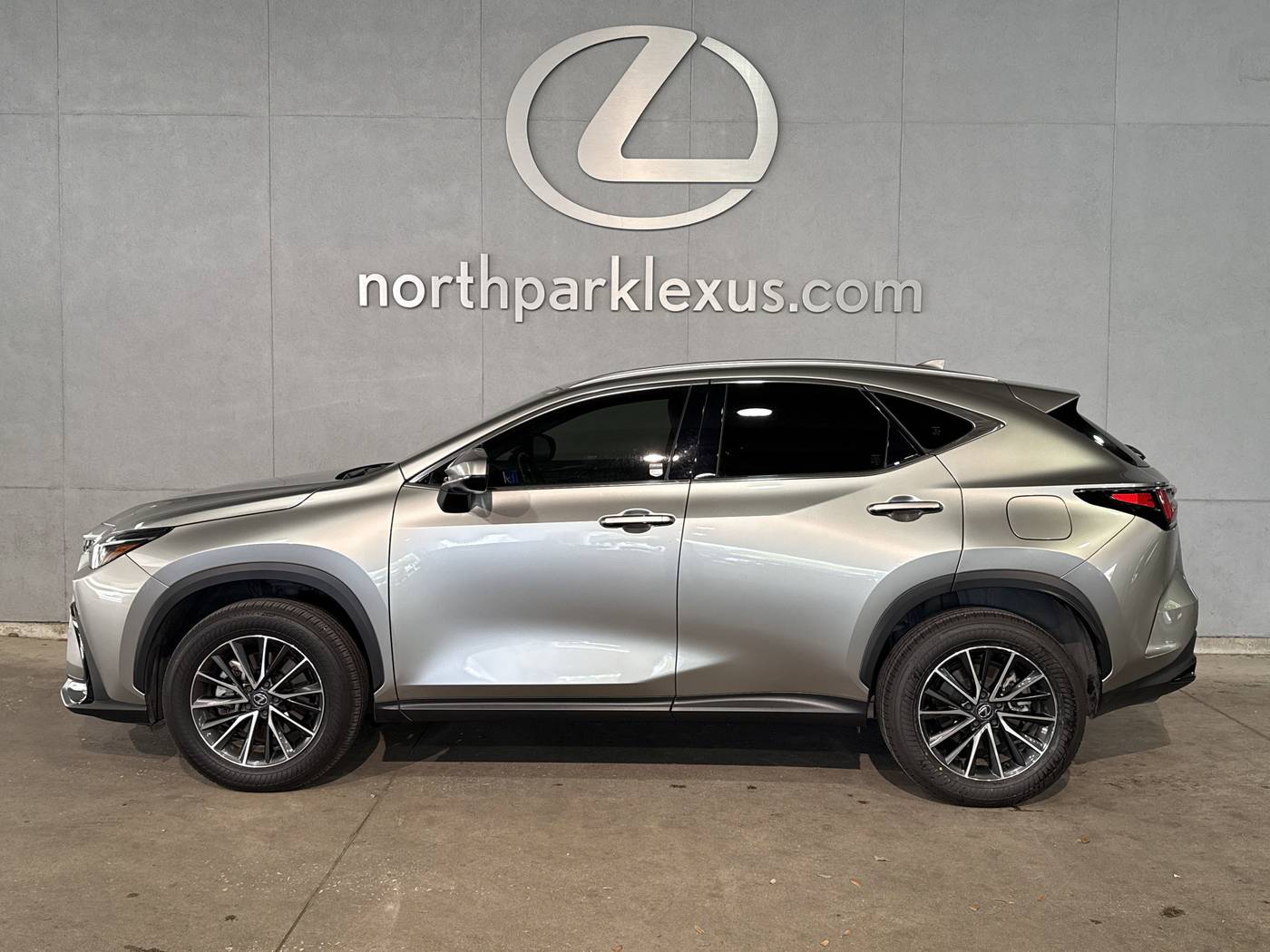 2024 Lexus NX NX 350 Premium — SUV — 22,302 mi — San Antonio, TX