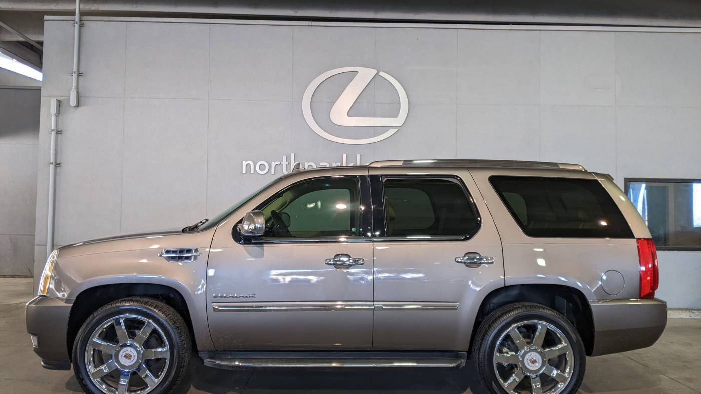 2013 Cadillac Escalade Luxury — SUV — 58,861 mi — San Antonio, TX