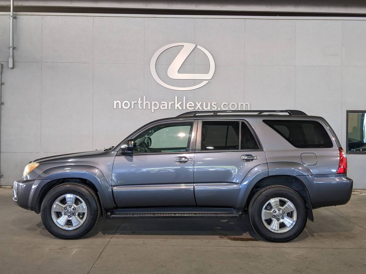 2007 Toyota 4Runner SR5 — SUV — 105,154 mi — San Antonio, TX