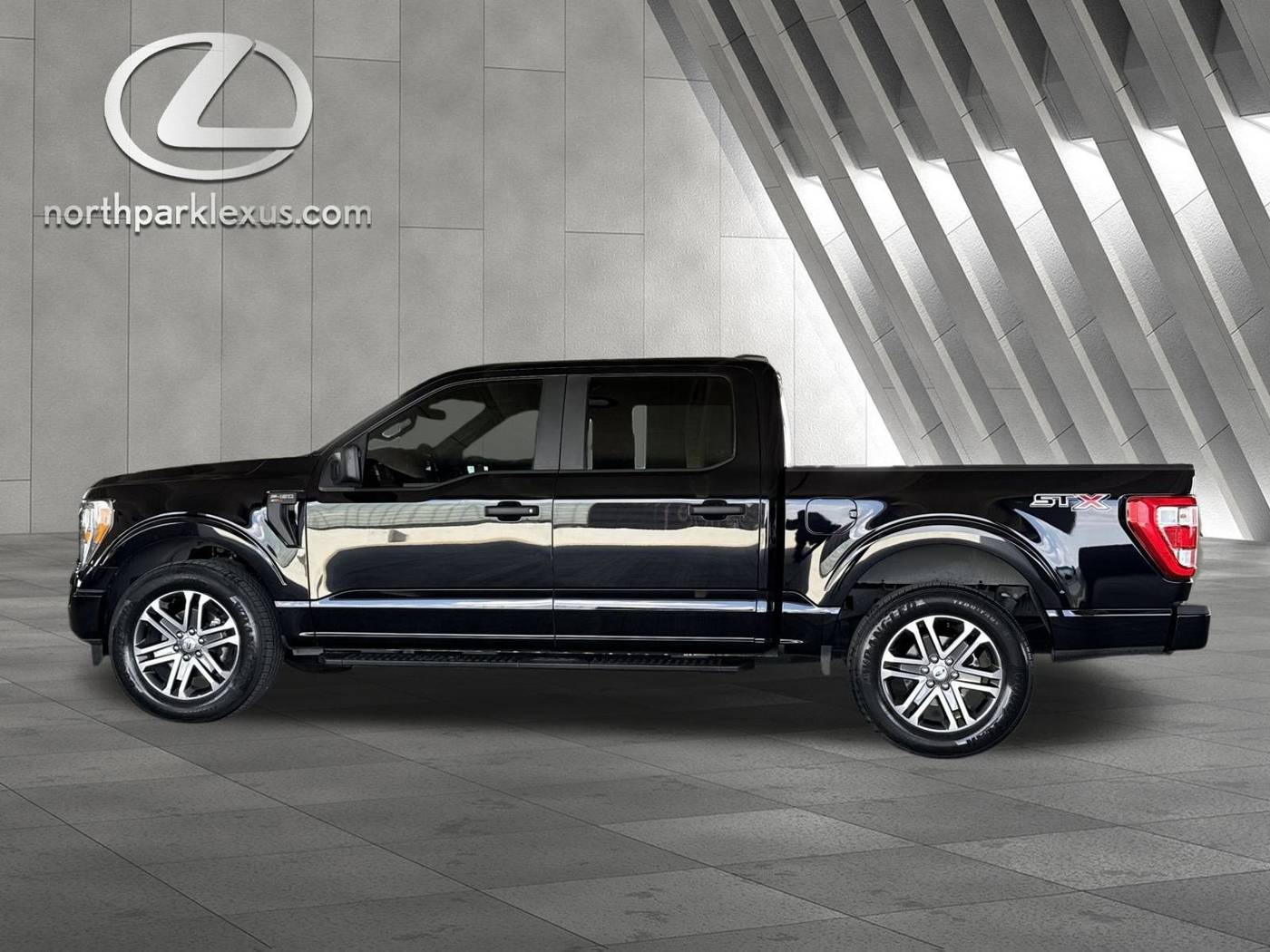 2022 Ford F-150 XL — Pickup Truck — 32,104 mi — San Antonio, TX