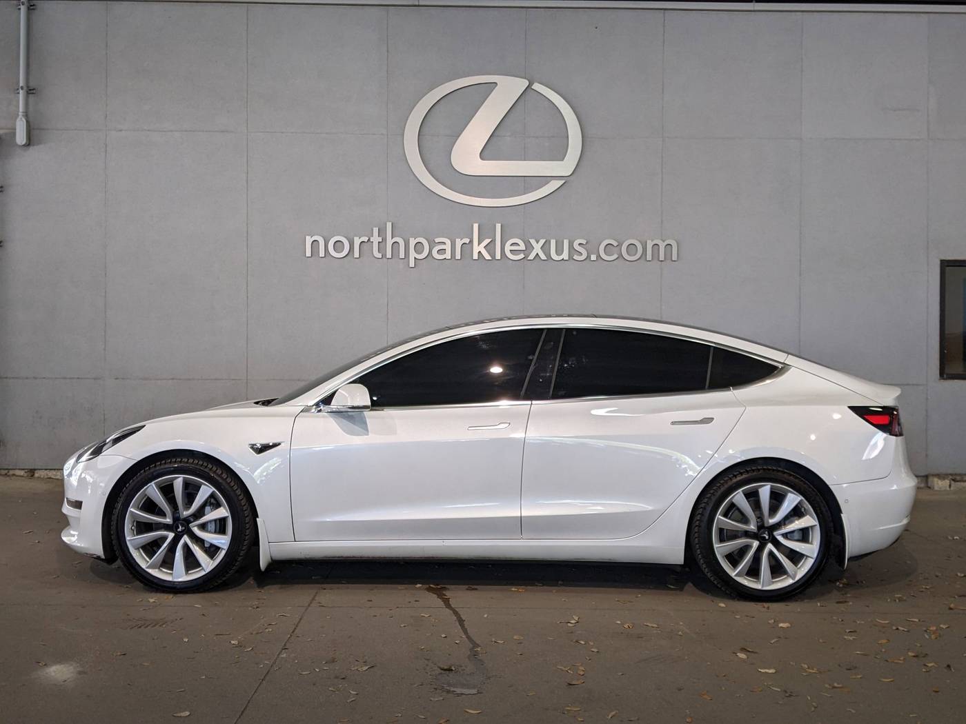 2020 Tesla Model 3 Long Range — Sedan — 32,838 mi — San Antonio, TX