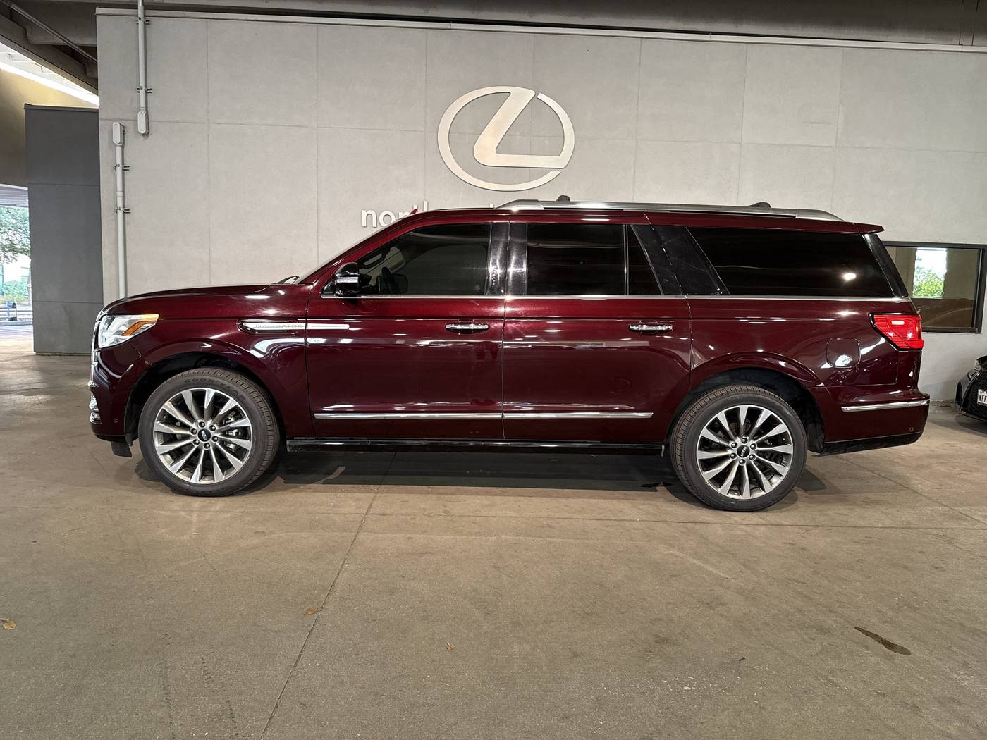 2018 Lincoln Navigator Select — SUV — 90,785 mi — San Antonio, TX