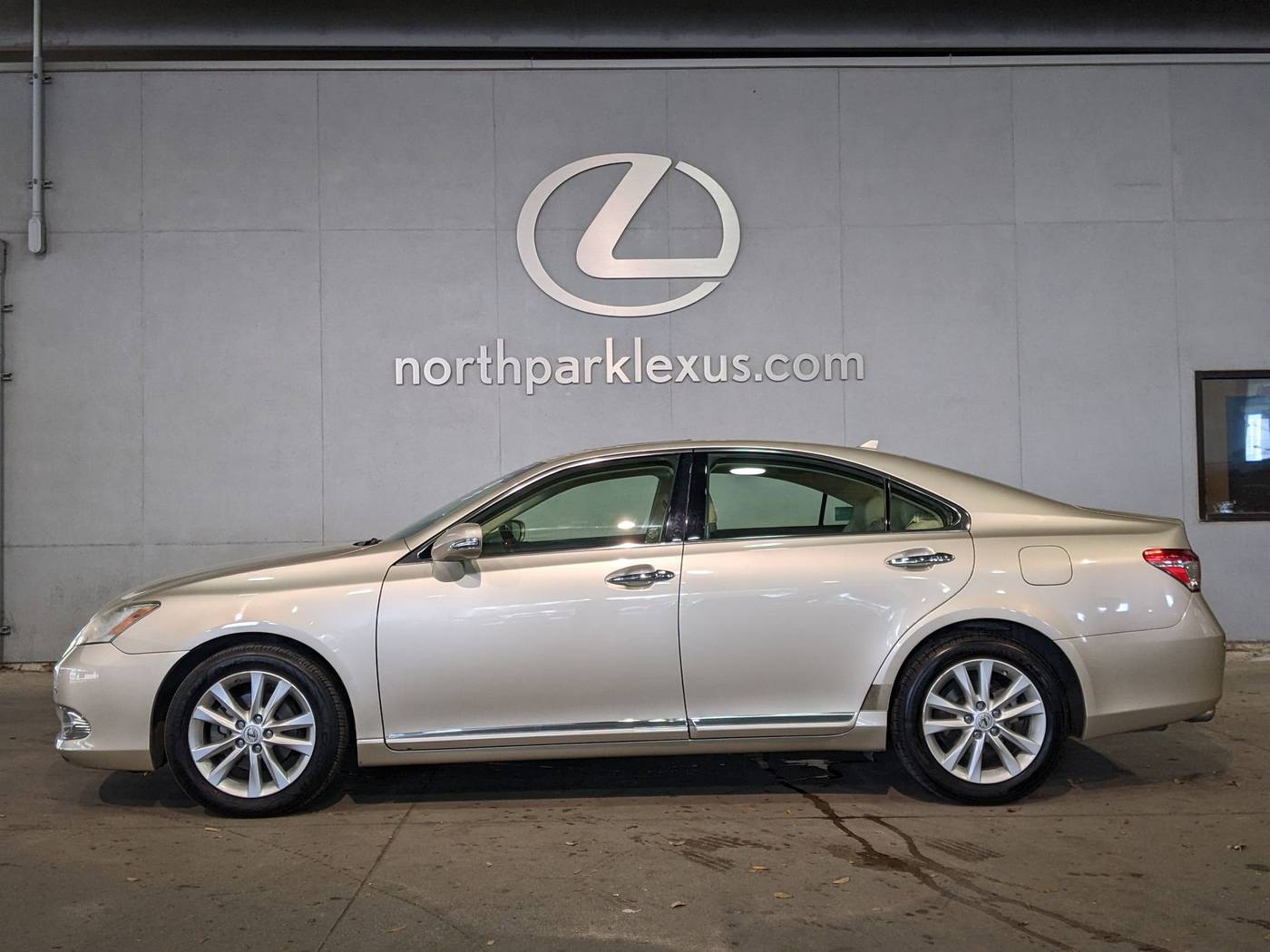 2012 Lexus ES ES 350 — Sedan — 61,421 mi — San Antonio, TX