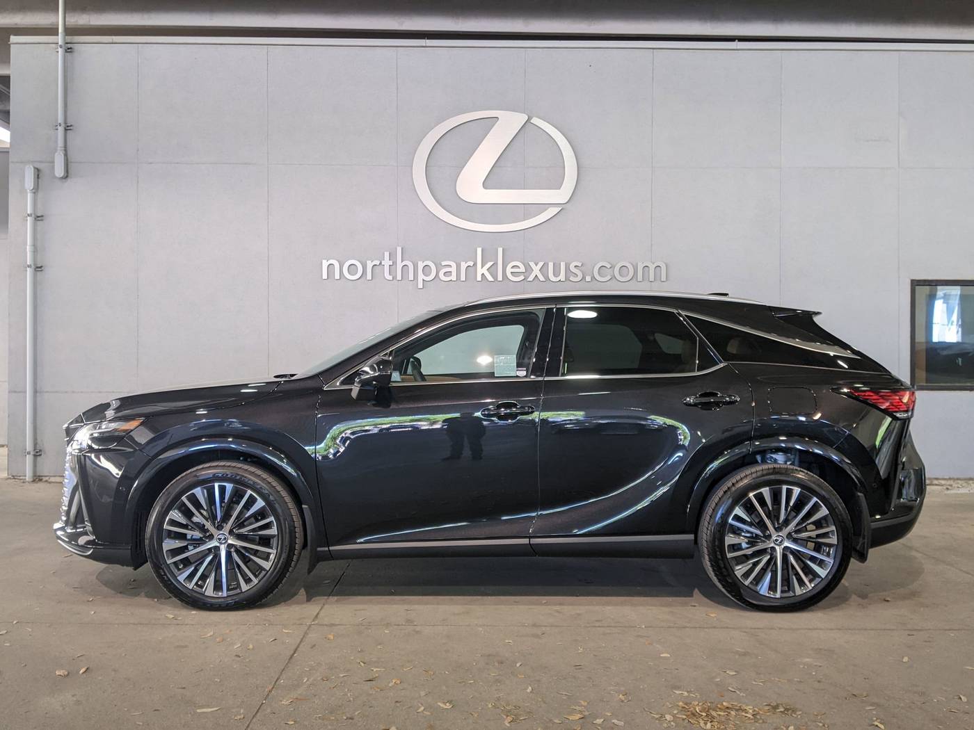 2025 Lexus RX RX 350h Premium Plus — SUV — 9 mi — San Antonio, TX