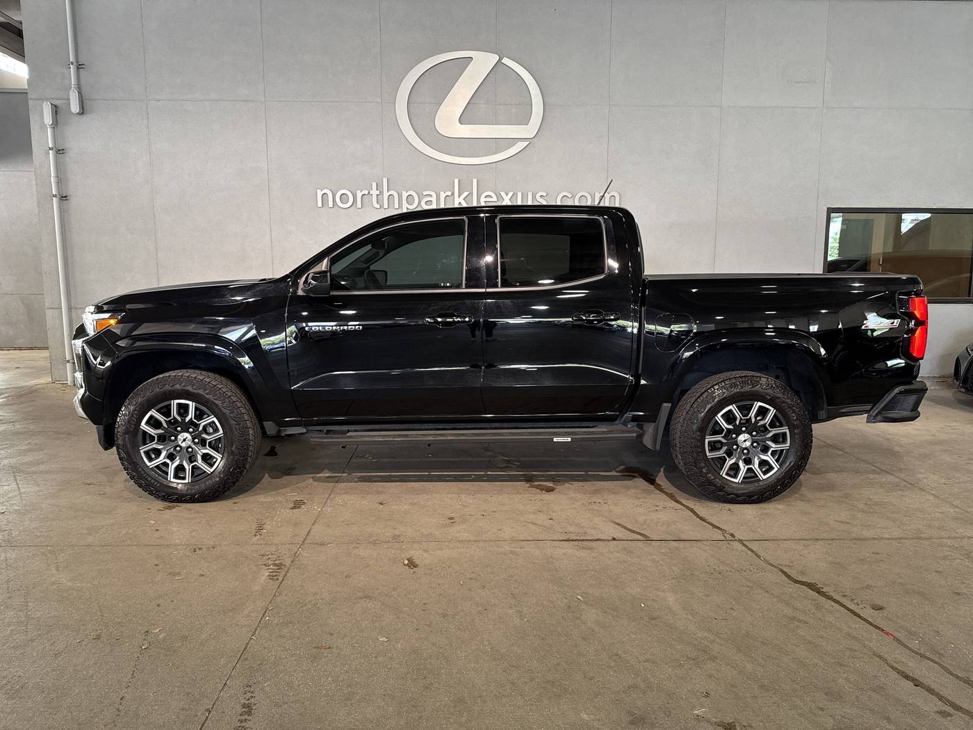 2023 Chevrolet Colorado Z71 — Pickup Truck — 18,775 mi — San Antonio, TX