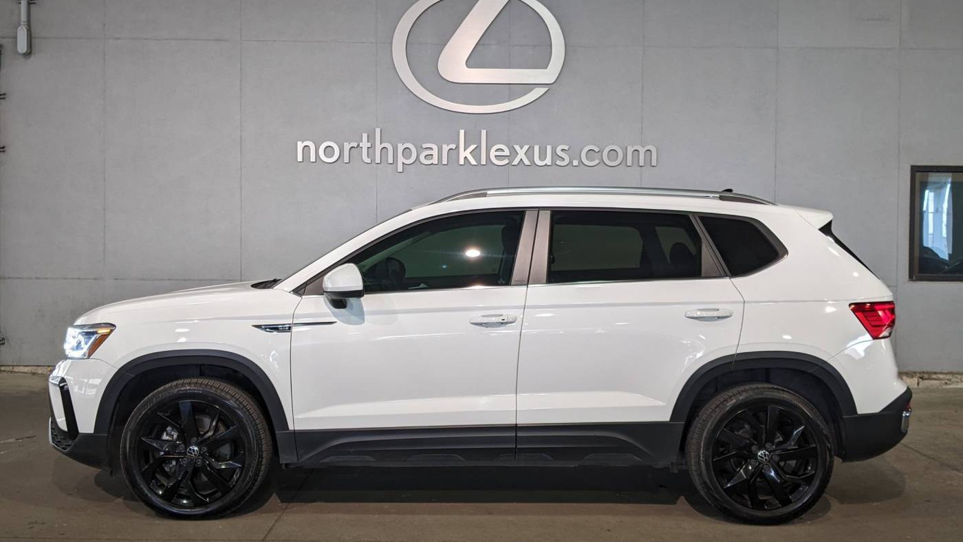 2022 Volkswagen Taos SEL — SUV — 48,045 mi — San Antonio, TX