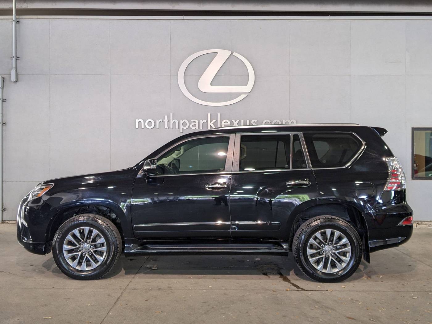 2015 Lexus GX GX 460 Luxury — SUV — 153,423 mi — San Antonio, TX