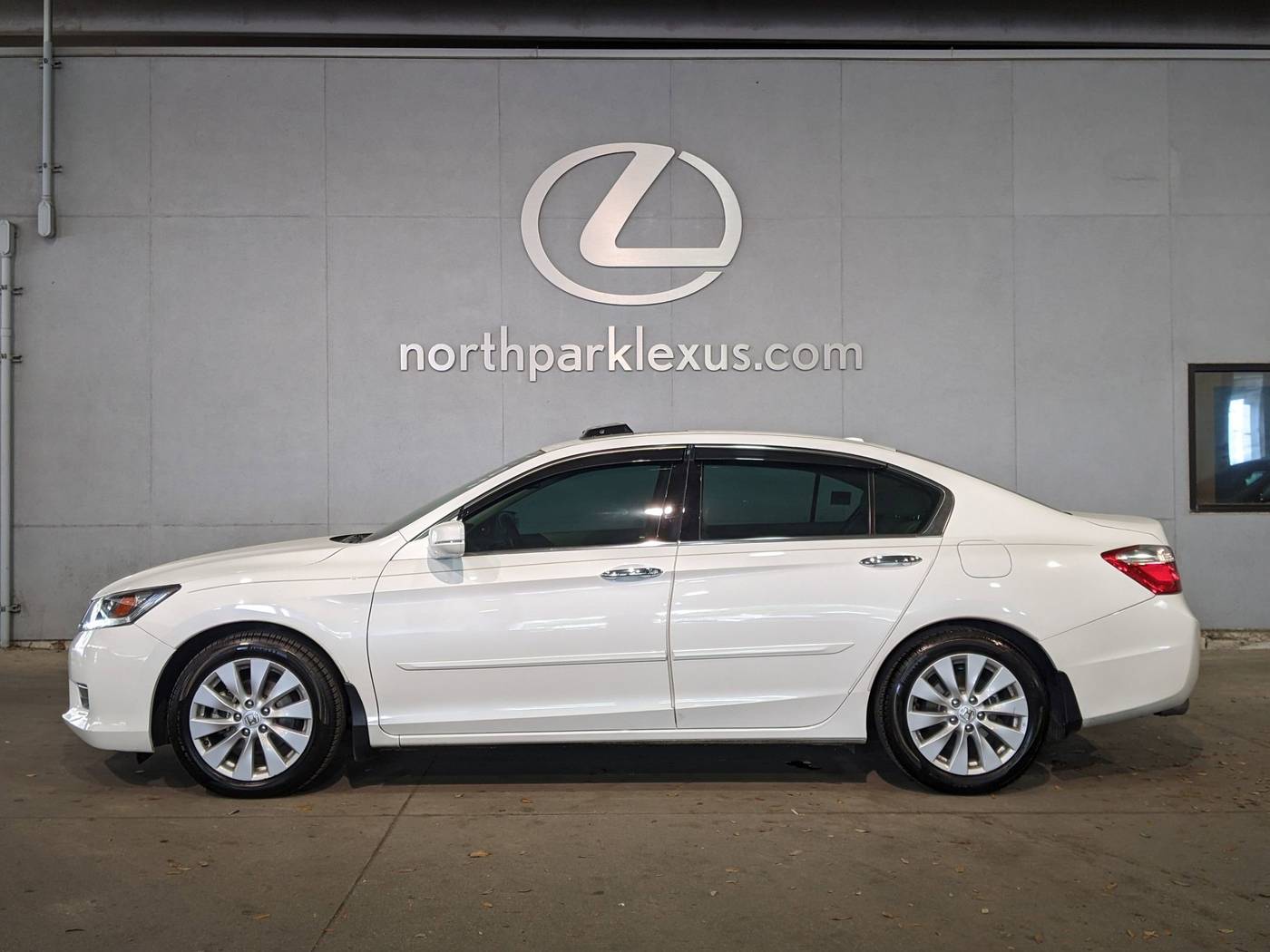 2014 Honda Accord EX-L V6 — Sedan — 67,701 mi — San Antonio, TX