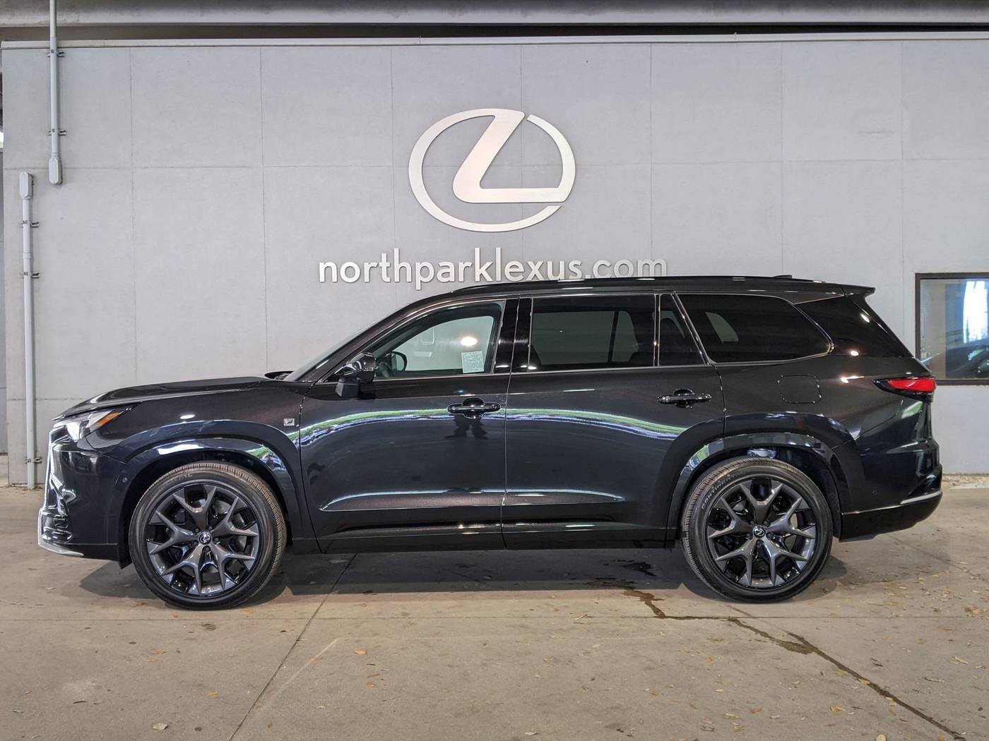 2025 Lexus TX TX 500h F SPORT Premium — SUV — 50 mi — San Antonio, TX