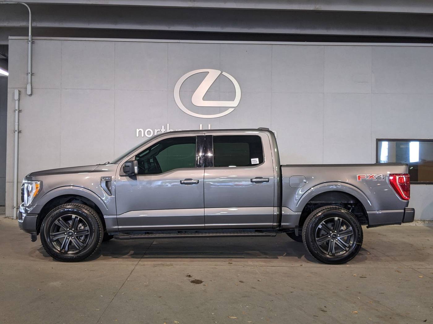 2022 Ford F-150 XLT — Pickup Truck — 59,542 mi — San Antonio, TX