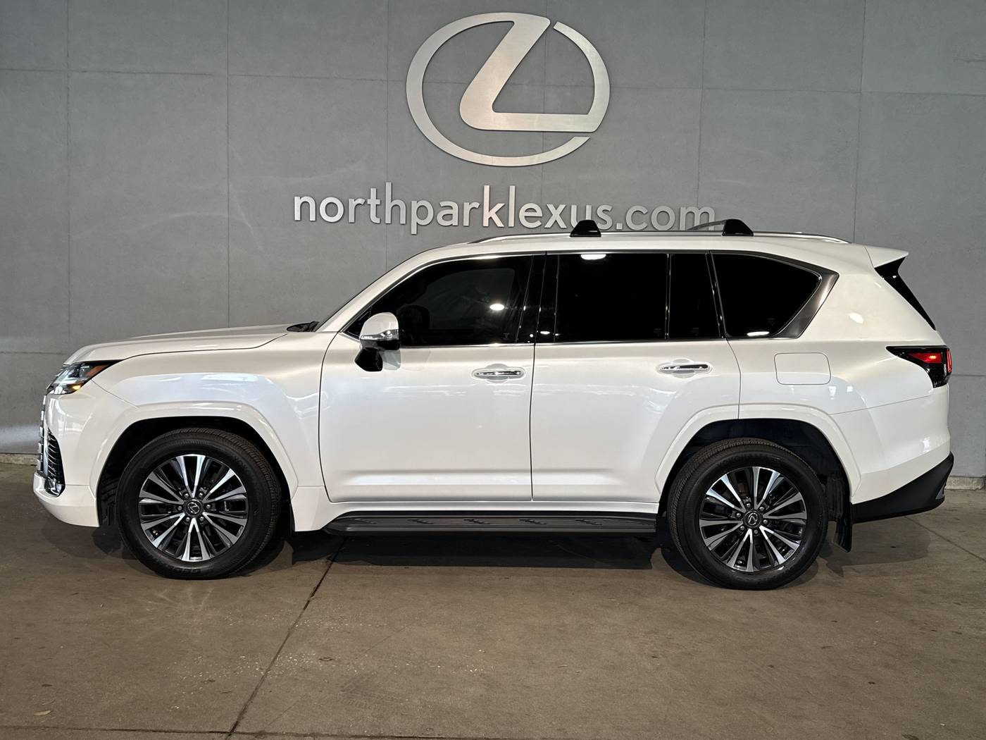 2022 Lexus LX LX 600 Premium — SUV — 50,574 mi — San Antonio, TX