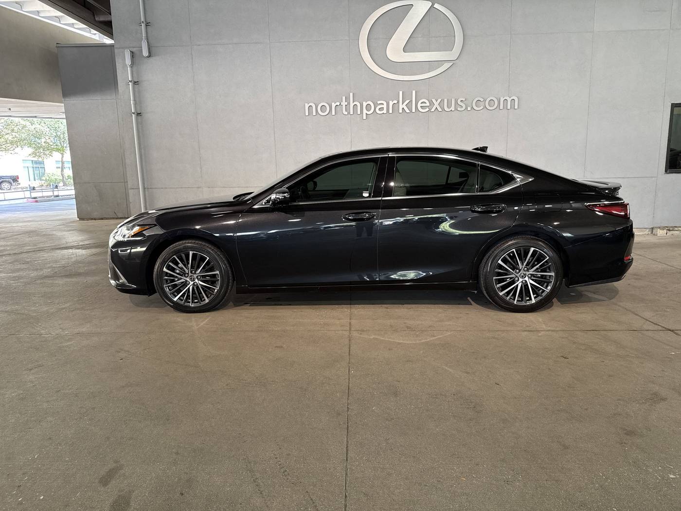 2024 Lexus ES ES 350 — Sedan — 11,477 mi — San Antonio, TX