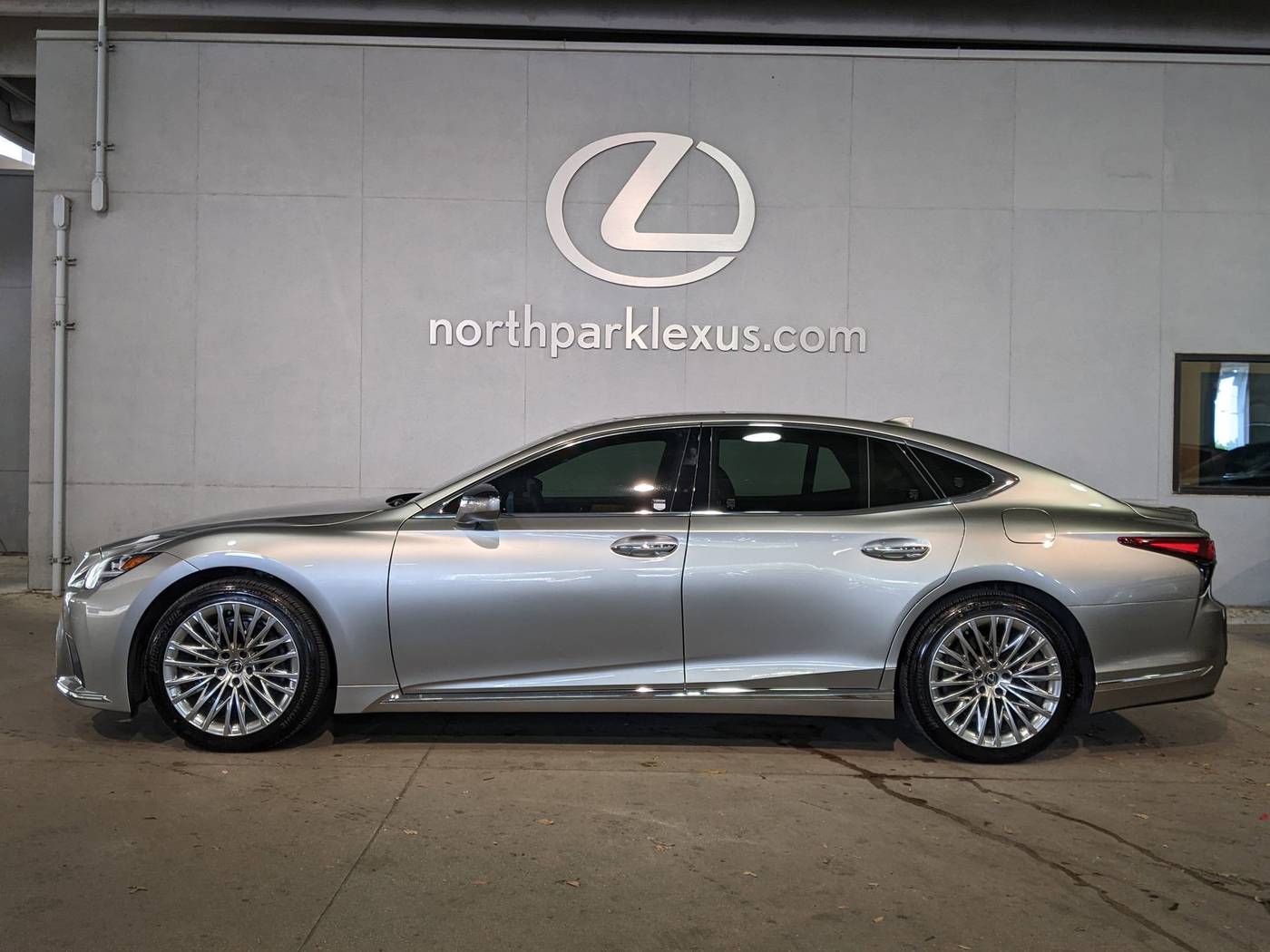 2024 Lexus LS LS 500 — Sedan — 9,948 mi — San Antonio, TX