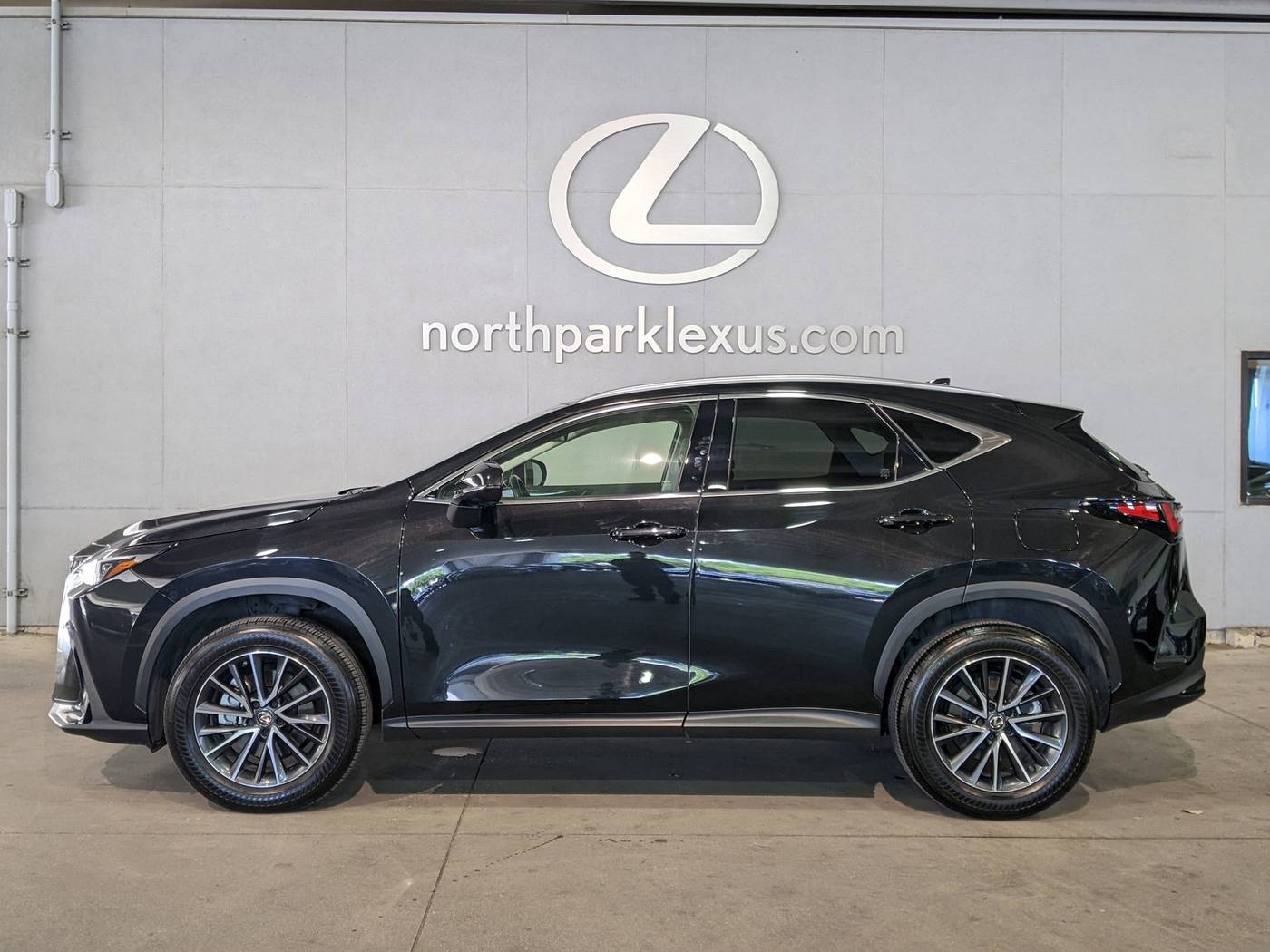 2022 Lexus NX NX 250 — SUV — 33,843 mi — San Antonio, TX
