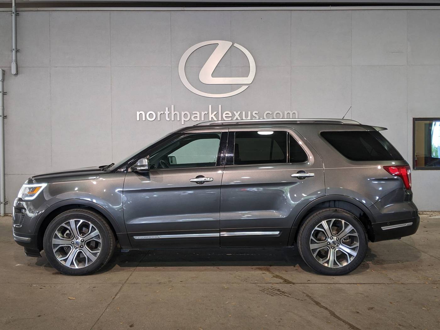 2018 Ford Explorer Platinum — SUV — 106,524 mi — San Antonio, TX