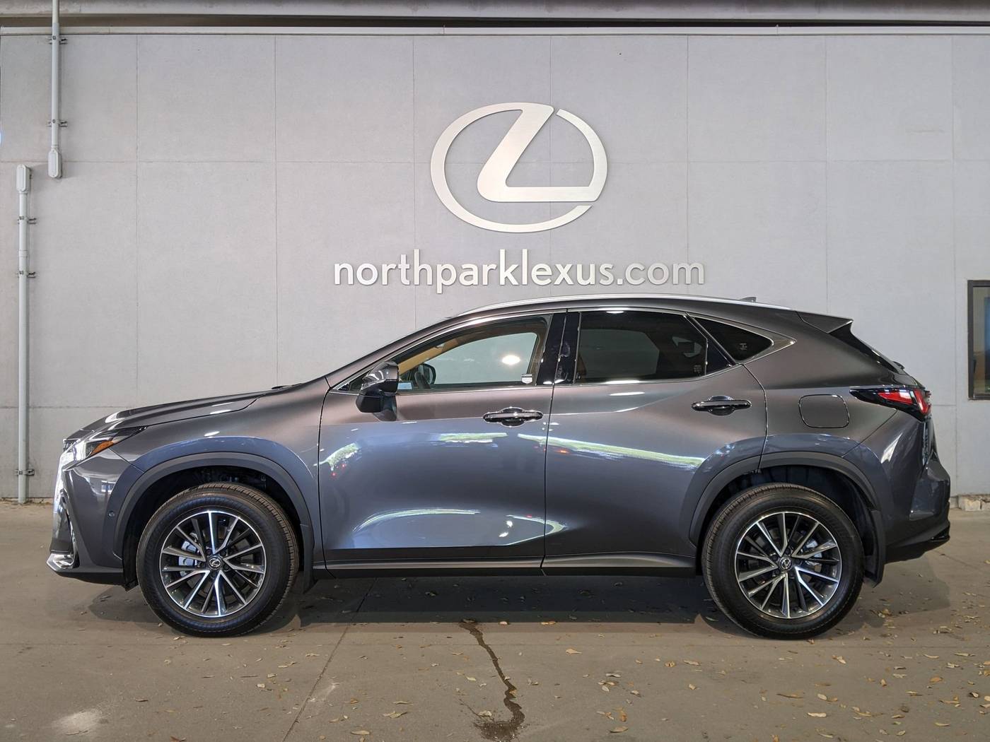 2025 Lexus NX NX 350h Luxury — SUV — 639 mi — San Antonio, TX