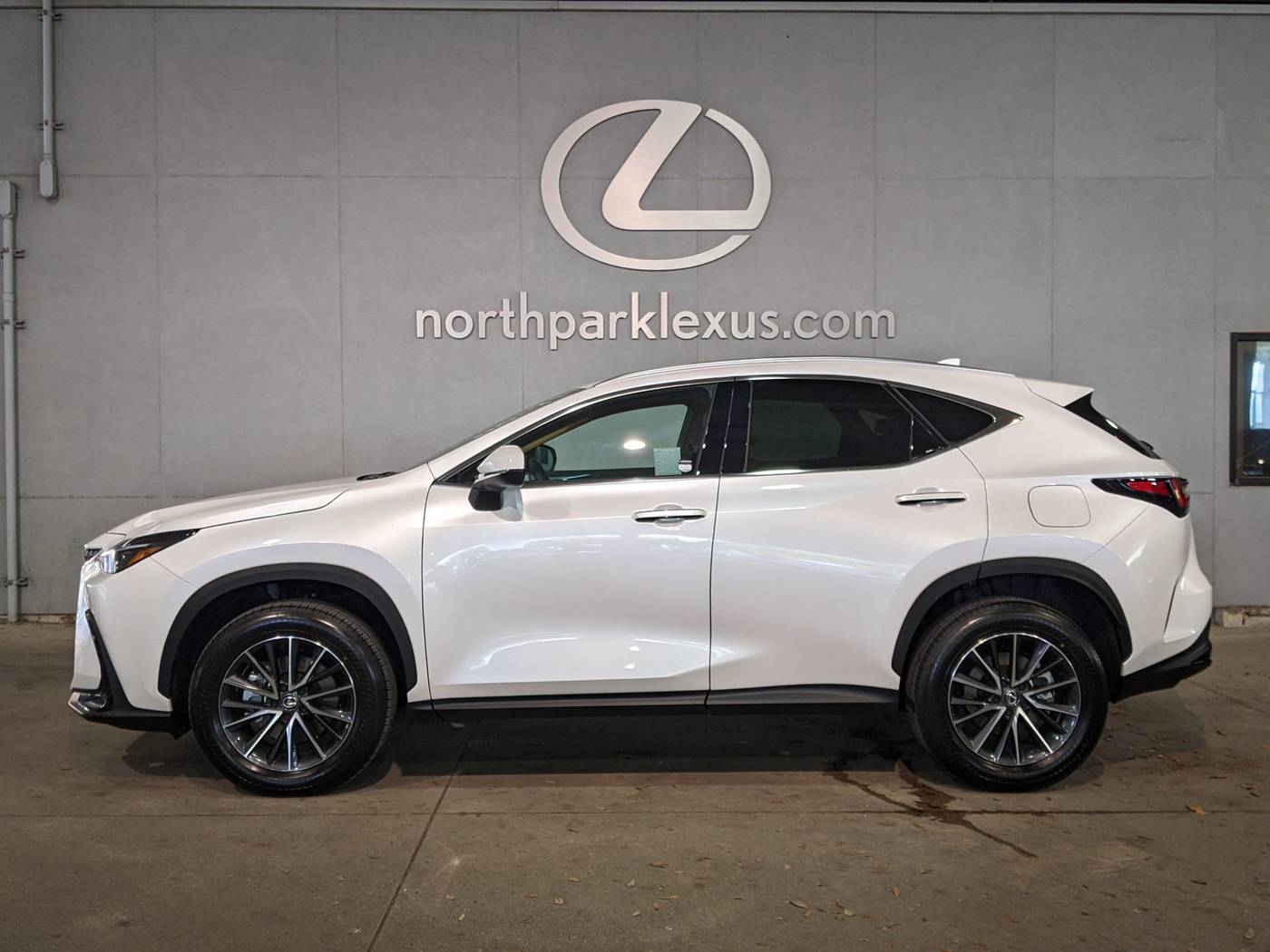 2025 Lexus NX NX 350 Premium — SUV — 172 mi — San Antonio, TX