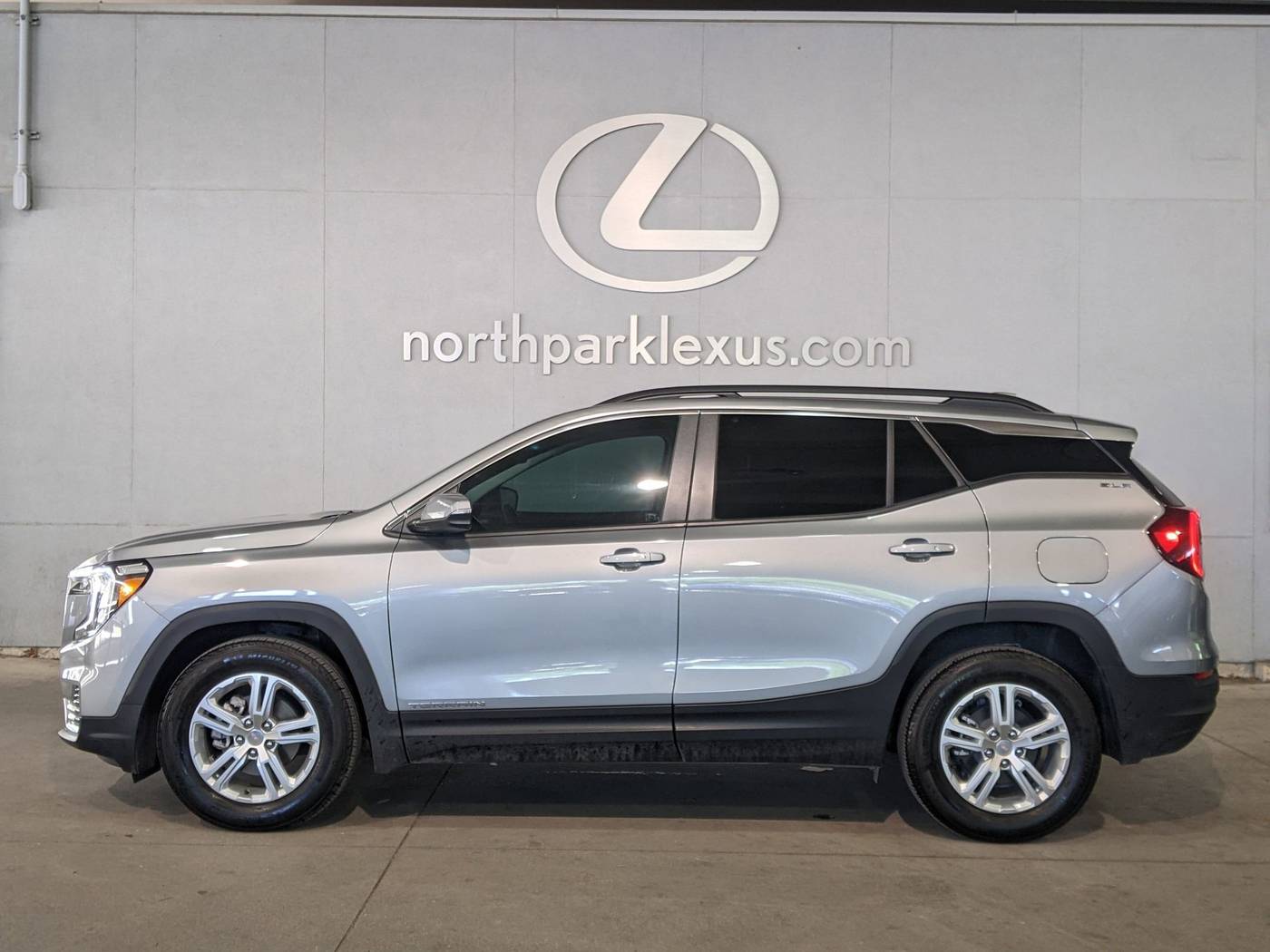 2024 GMC Terrain SLE — SUV — 9,369 mi — San Antonio, TX