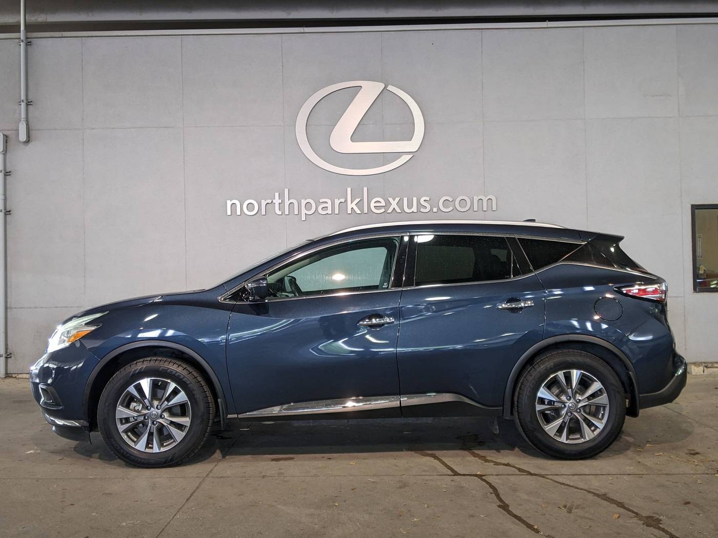 2017 Nissan Murano SL — SUV — 61,440 mi — San Antonio, TX