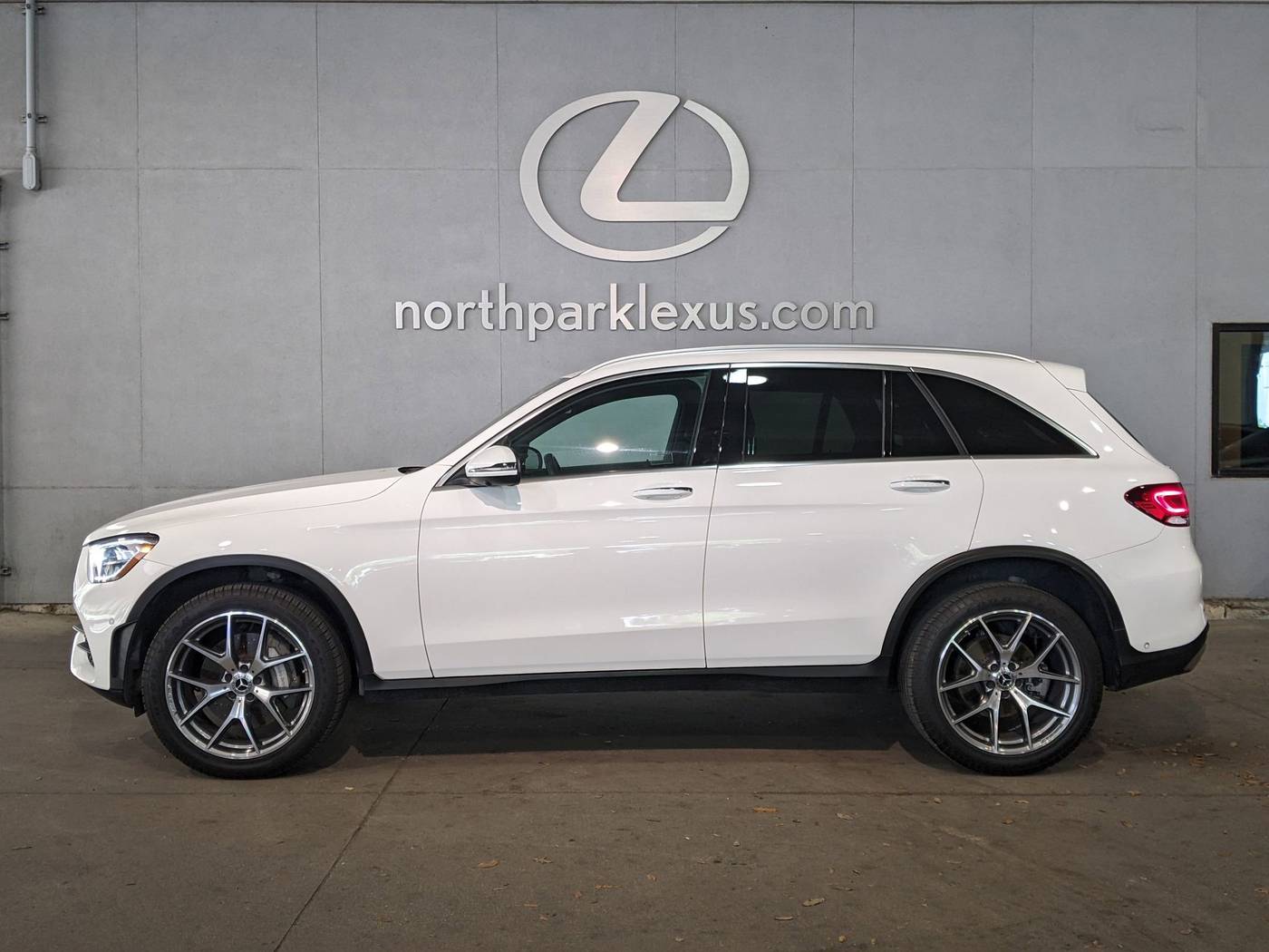 2022 Mercedes-Benz GLC GLC 300 — SUV — 51,897 mi — San Antonio, TX