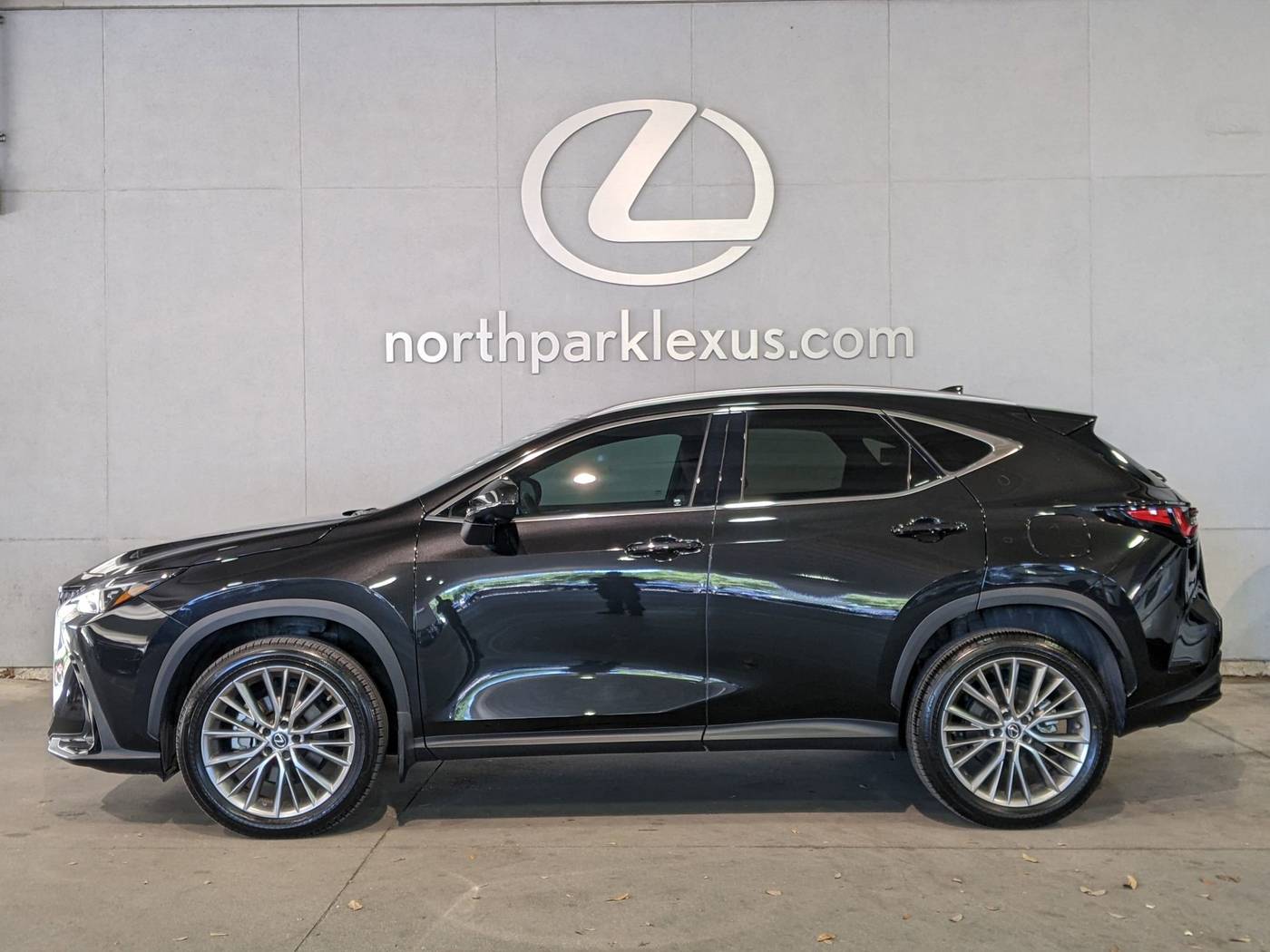 2023 Lexus NX NX 350h Premium — SUV — 22,614 mi — San Antonio, TX