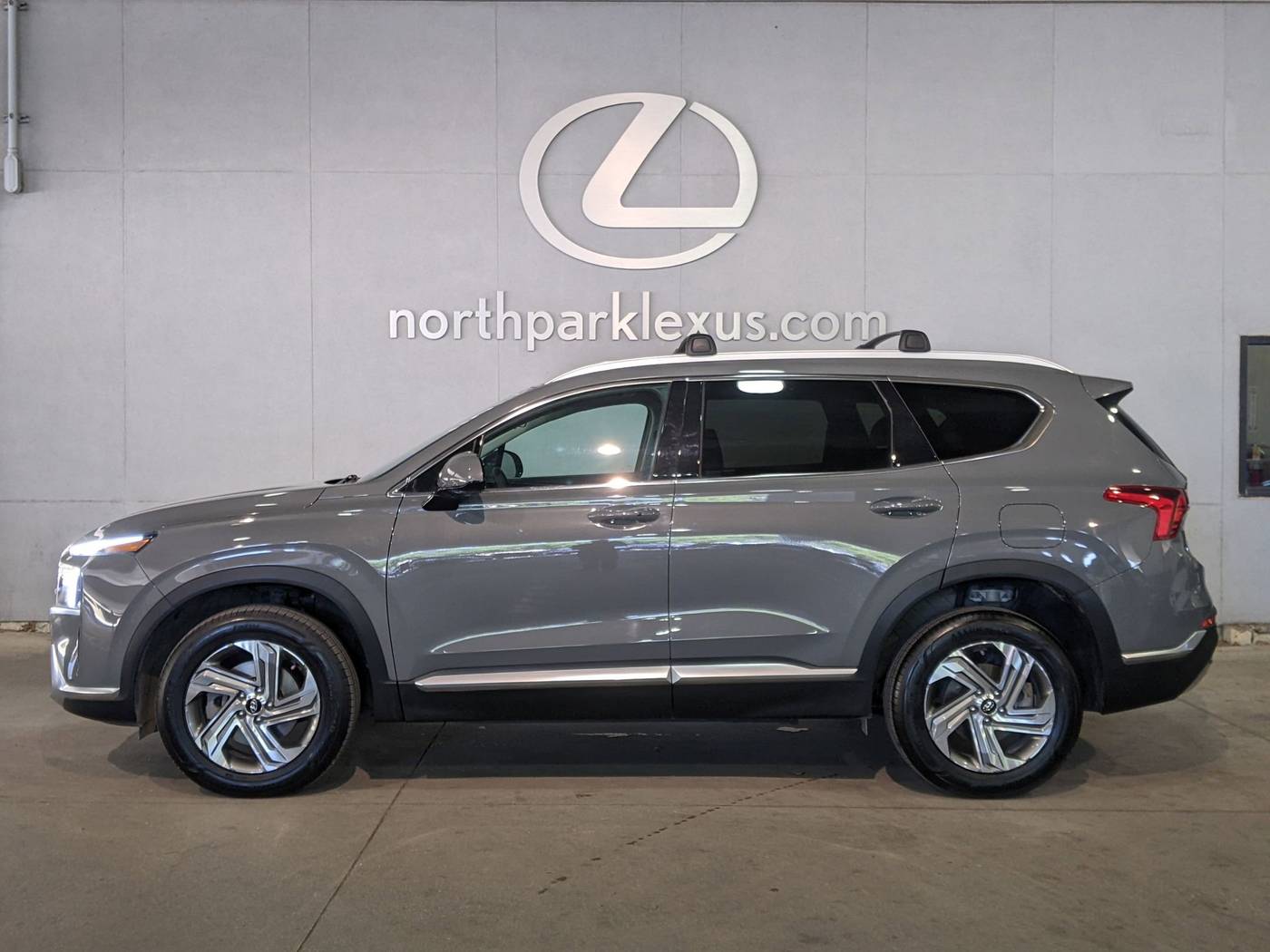 2021 Hyundai Santa Fe SEL — SUV — 39,560 mi — San Antonio, TX