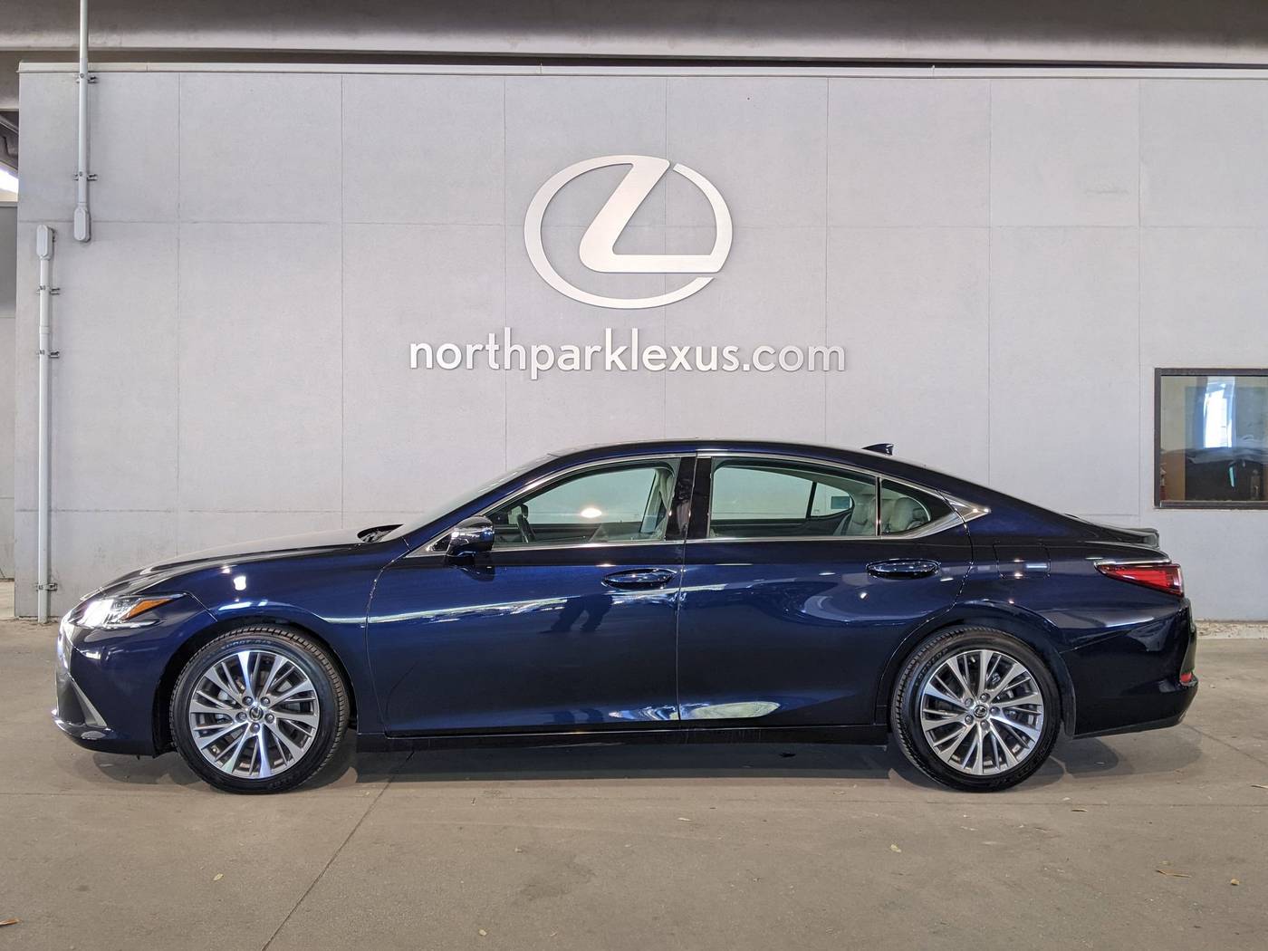 2019 Lexus ES ES 350 Luxury — Sedan — 52,828 mi — San Antonio, TX