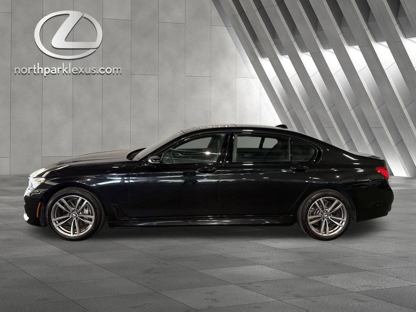2017 BMW 7 Series 740i — Sedan — 71,201 mi — San Antonio, TX