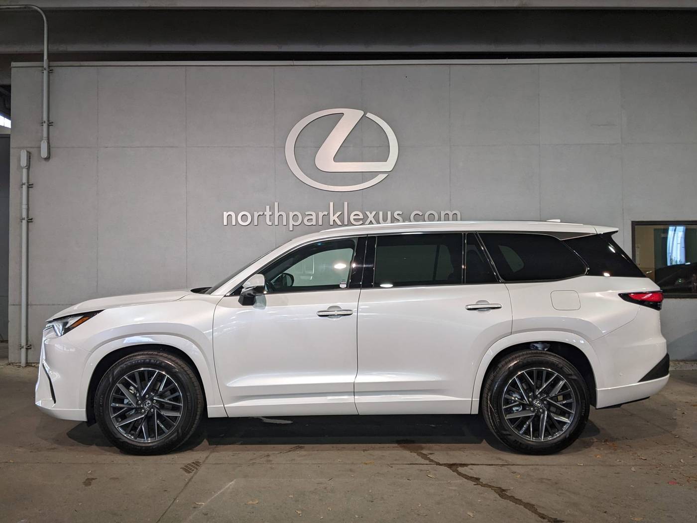 2025 Lexus TX TX 350 Premium — SUV — 178 mi — San Antonio, TX
