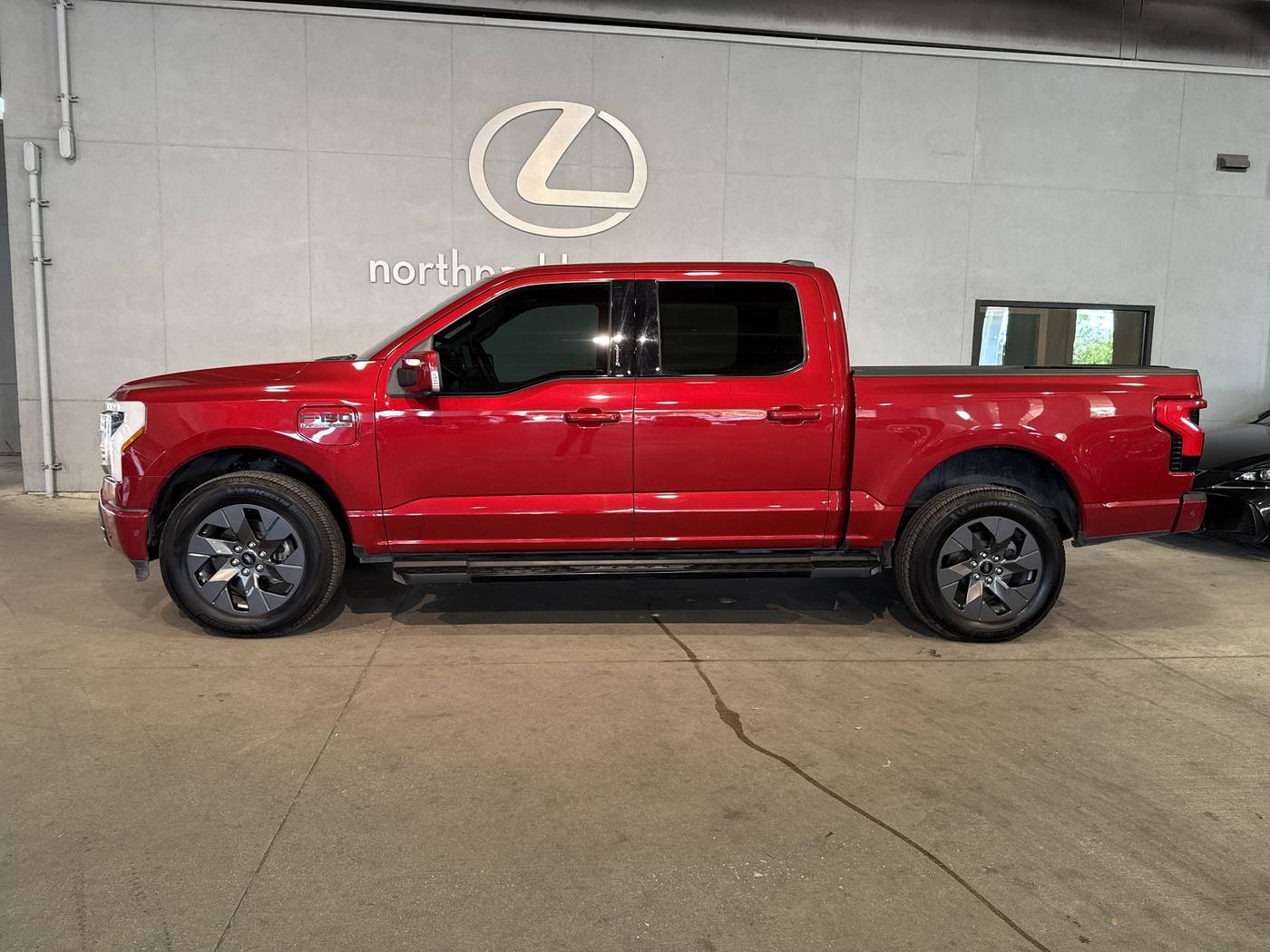 2022 Ford F-150 Lightning LARIAT — Pickup Truck — 30,655 mi — San Antonio, TX