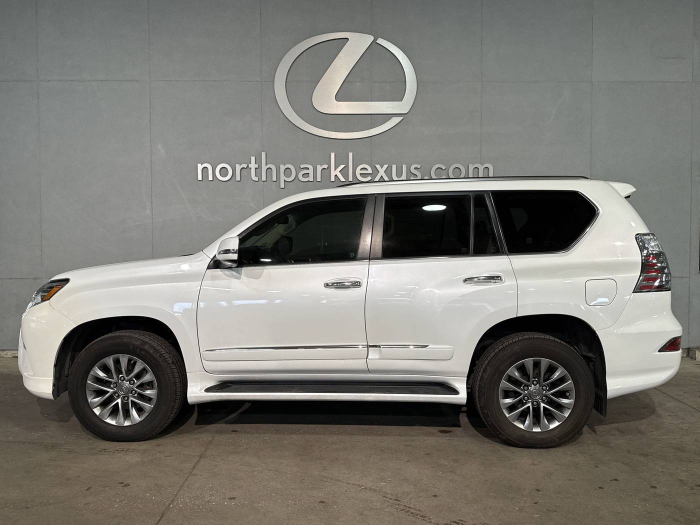 2015 Lexus GX GX 460 Luxury — SUV — 130,716 mi — San Antonio, TX