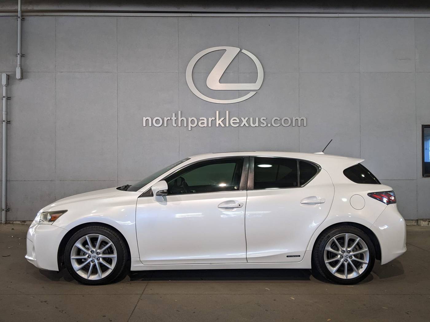 2013 Lexus CT CT 200h — Hatchback — 136,238 mi — San Antonio, TX