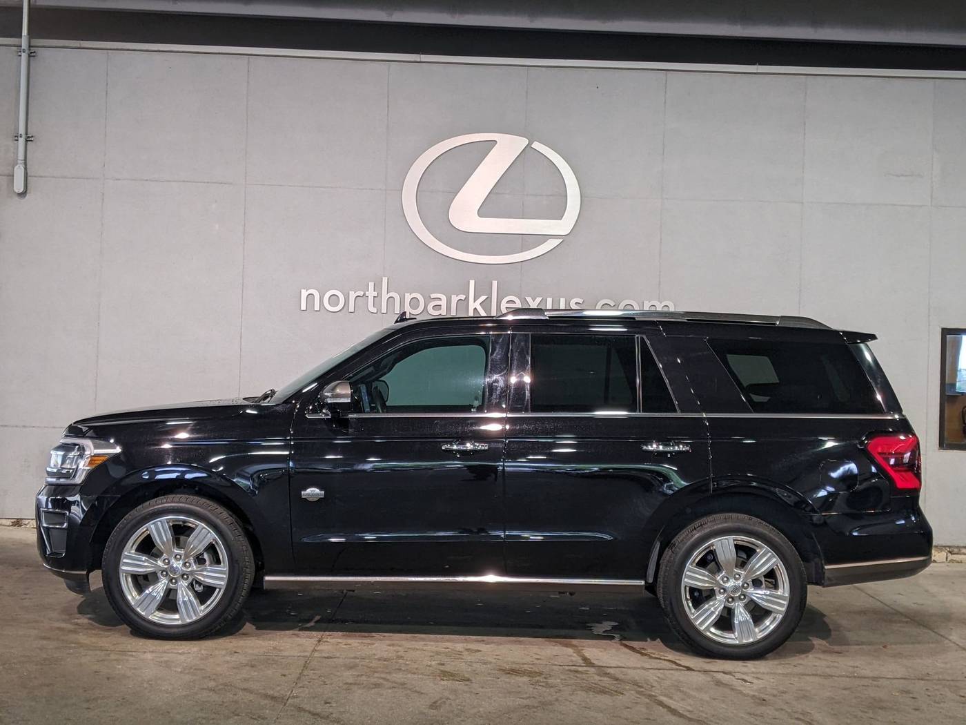2023 Ford Expedition King Ranch — SUV — 31,323 mi — San Antonio, TX