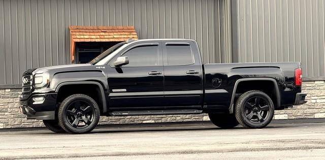 2017 GMC Sierra 1500 Base — Pickup Truck — 111,745 mi — Warren, MI