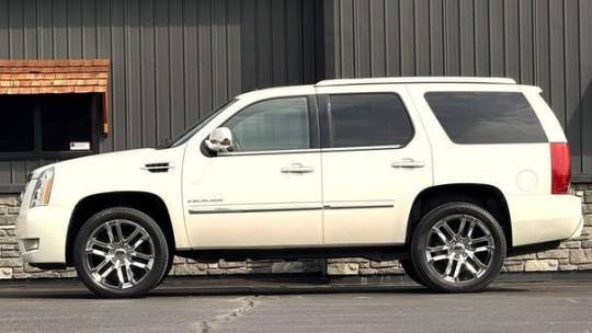 2011 Cadillac Escalade Platinum Edition