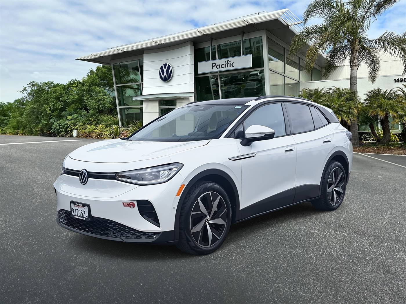 2023 Volkswagen ID.4 Pro S — SUV — 10,221 mi — Hawthorne, CA