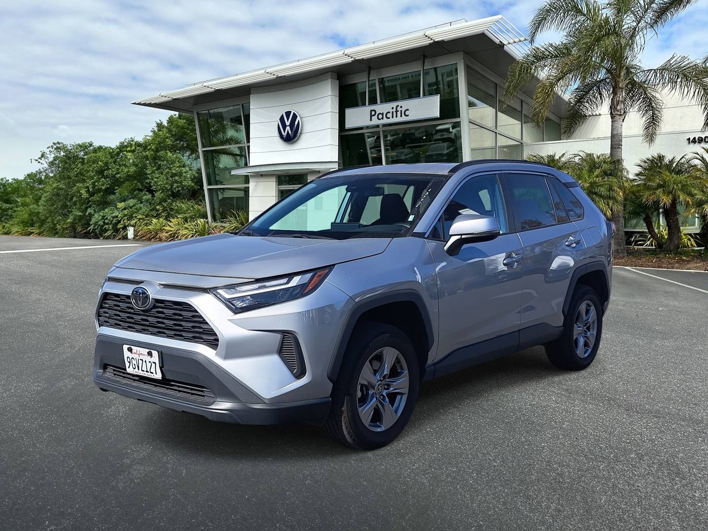 2023 Toyota RAV4 XLE — SUV — 43,322 mi — Hawthorne, CA