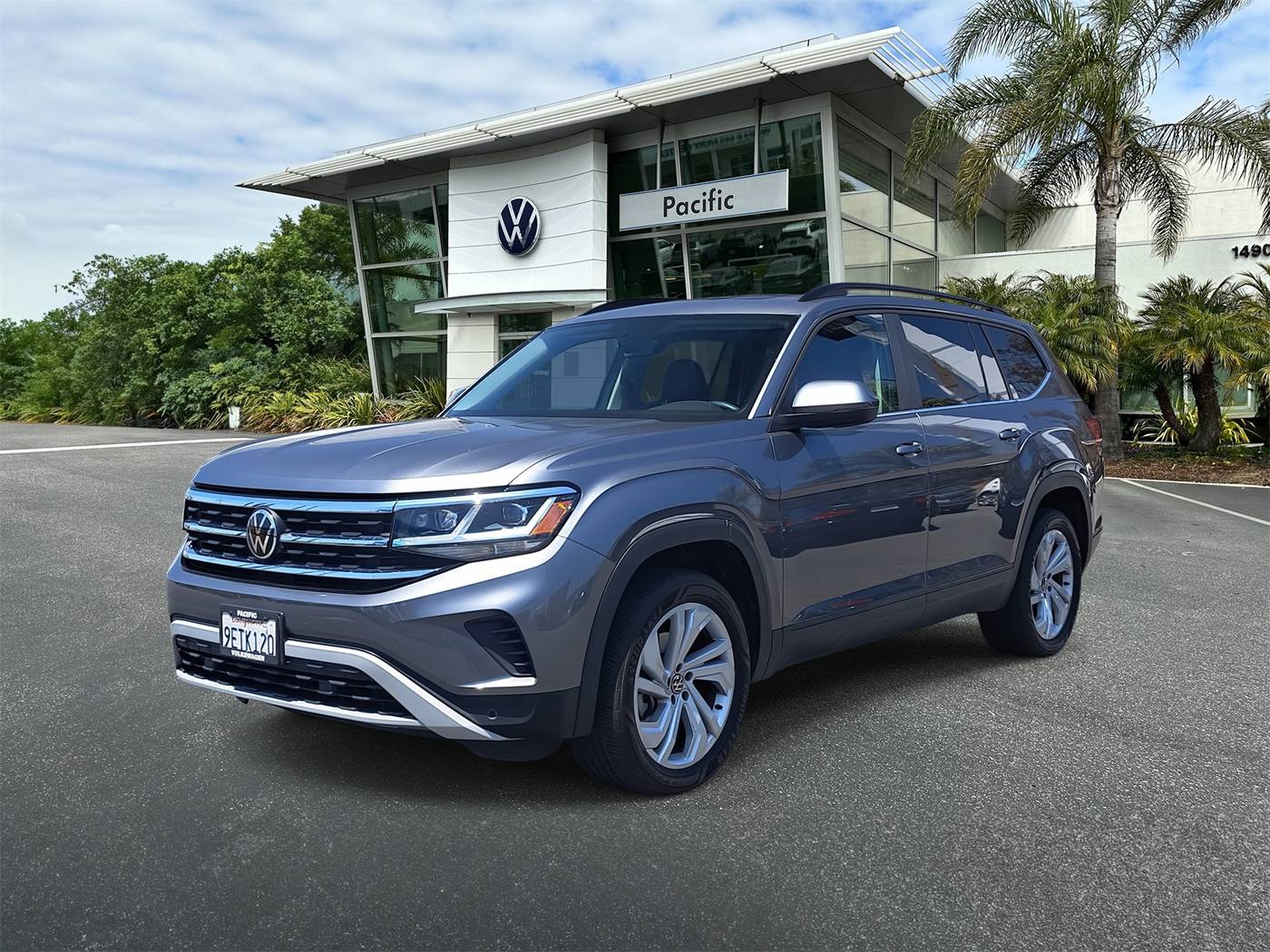 2023 Volkswagen Atlas SE with Technology — SUV — 37,710 mi — Hawthorne, CA