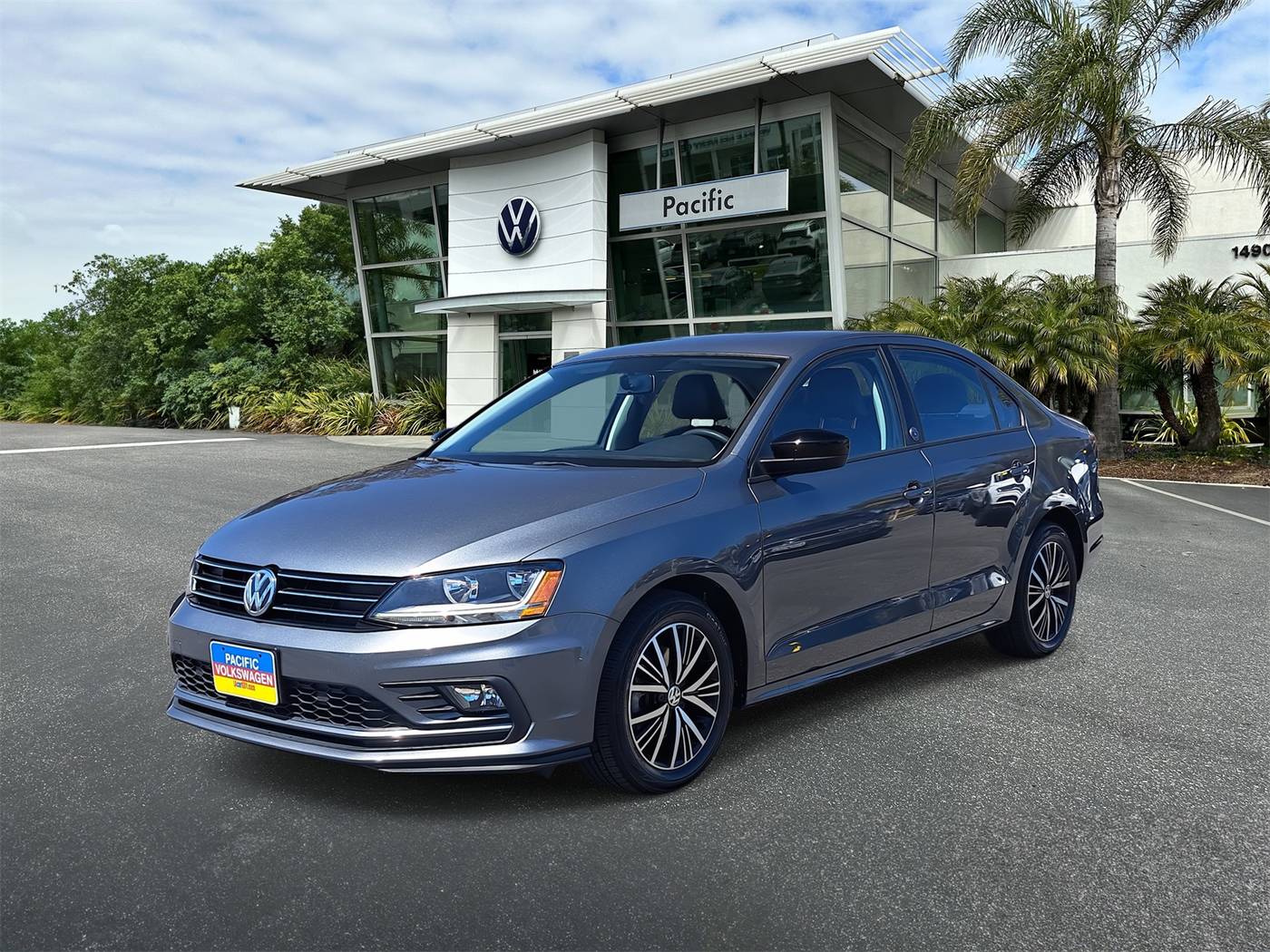 2018 Volkswagen Jetta 1.4T Wolfsburg — Sedan — 50,777 mi — Hawthorne, CA