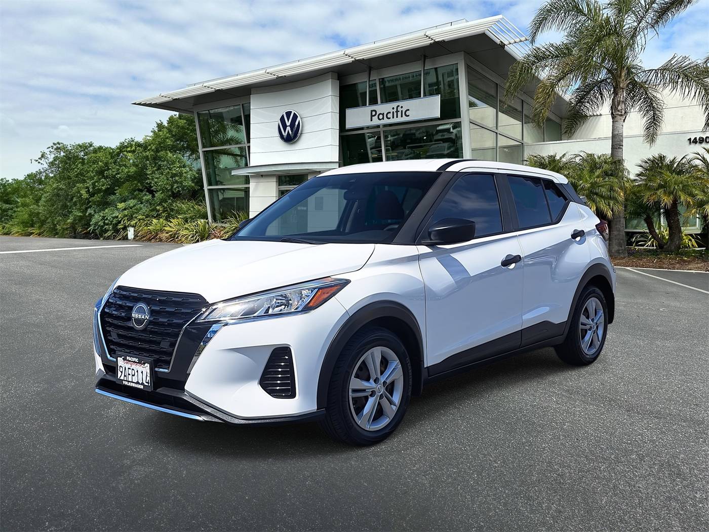 2022 Nissan Kicks S — SUV — 37,692 mi — Hawthorne, CA