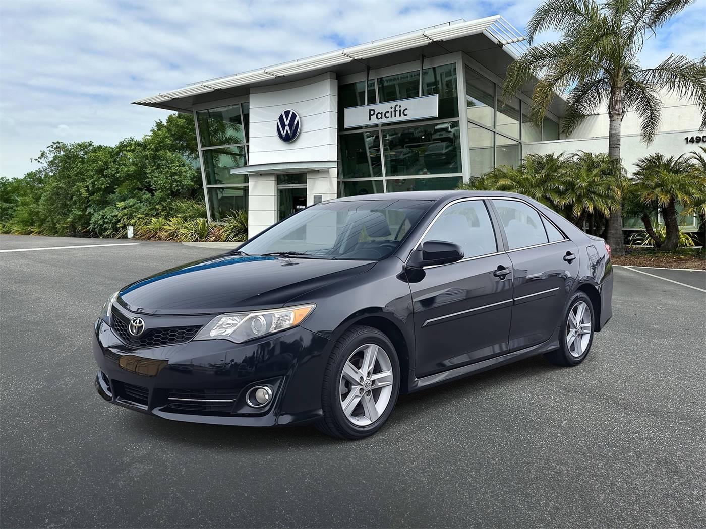 2013 Toyota Camry SE — Sedan — 117,474 mi — Hawthorne, CA