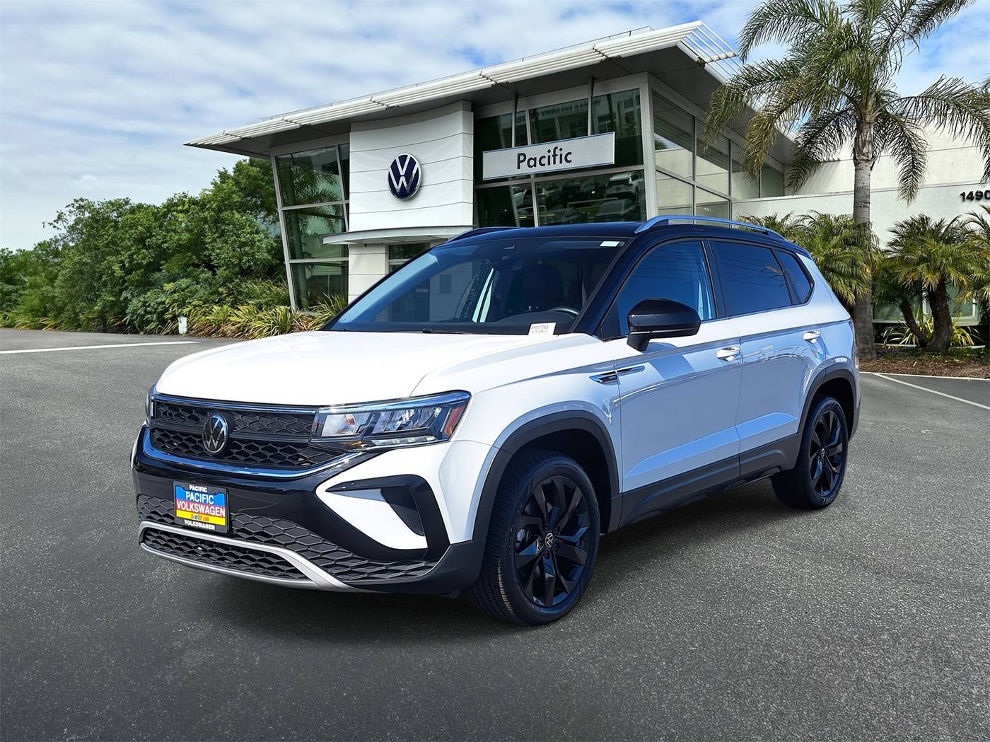 2024 Volkswagen Taos SE — SUV — 8,729 mi — Hawthorne, CA