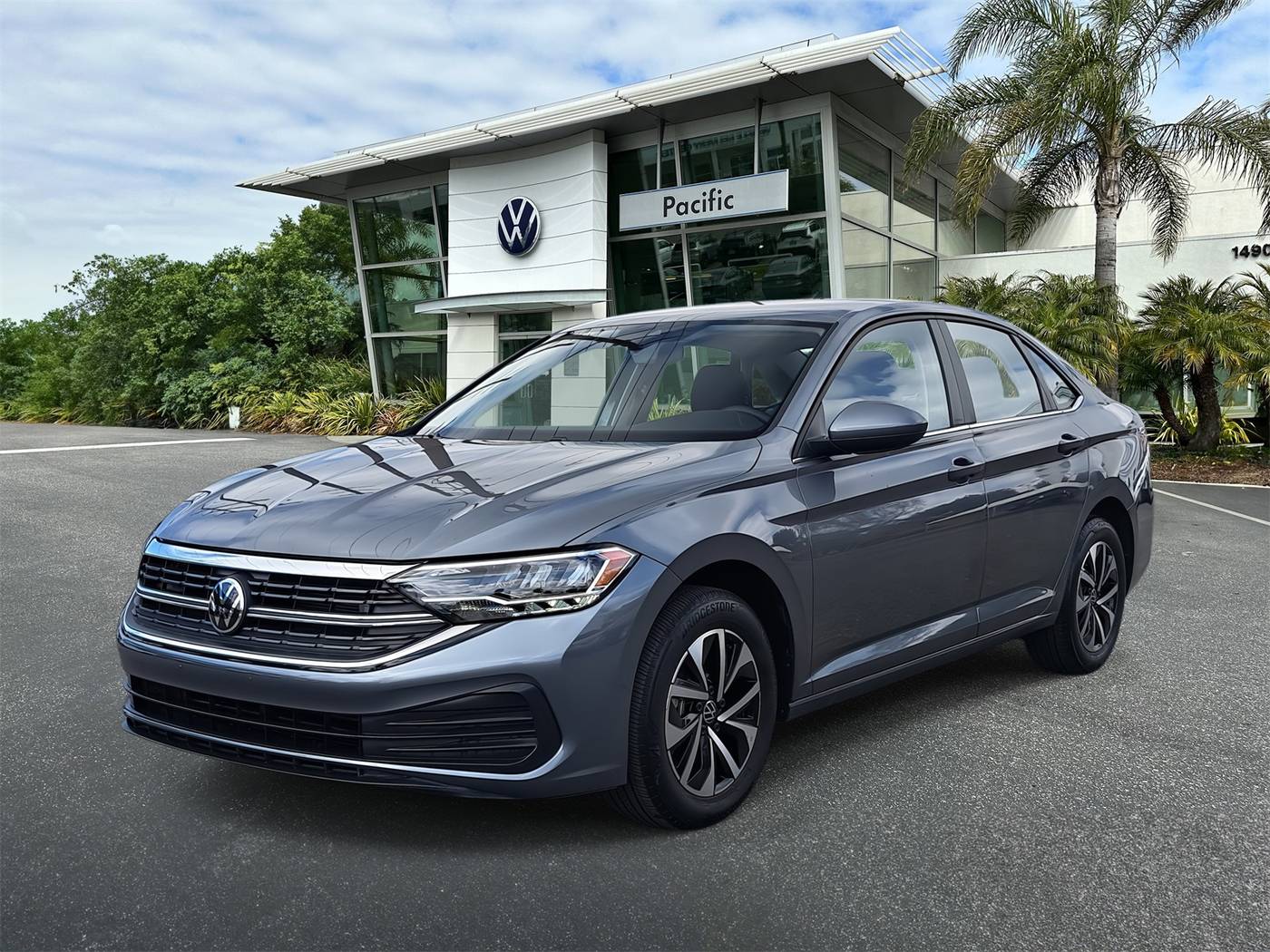 2023 Volkswagen Jetta S — Sedan — 5,181 mi — Hawthorne, CA