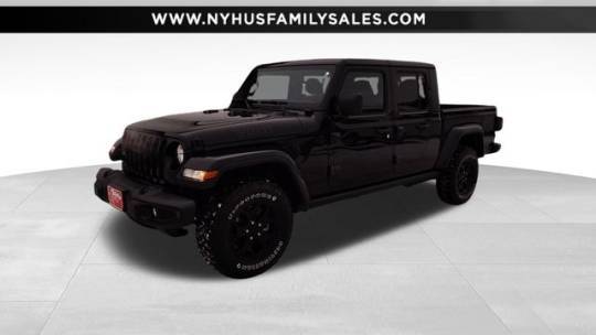 2021 Jeep Gladiator Willys — Pickup Truck — 30,665 mi — Perham, MN