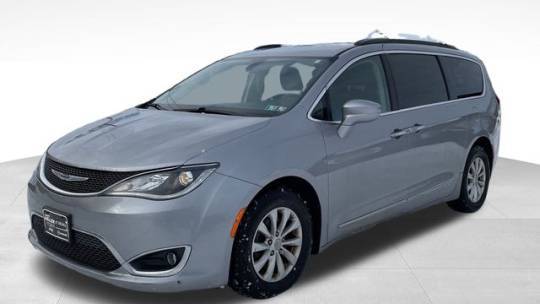 2017 Chrysler Pacifica Touring L — Minivan — 114,204 mi — Perham, MN