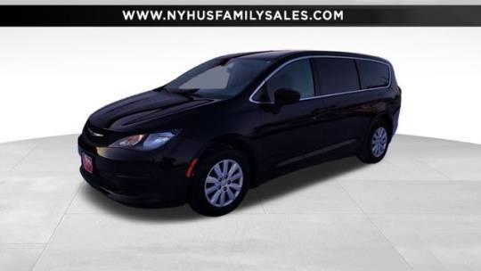2021 Chrysler Voyager L — Minivan — 74,136 mi — Perham, MN