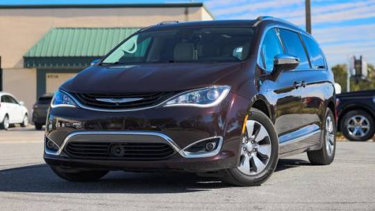 2018 Chrysler Pacifica Hybrid Limited — Minivan — 86,320 mi — Orlando, FL