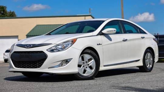2012 Hyundai Sonata Hybrid Base — Sedan — 90,998 mi — Orlando, FL