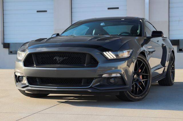 2017 Ford Mustang GT — Coupe — 101,963 mi — Orlando, FL