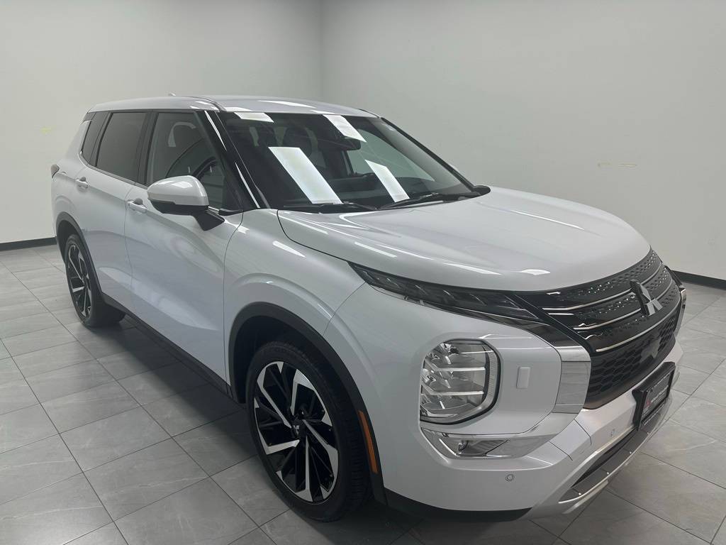 2024 Mitsubishi Outlander SE — SUV — 32,650 mi — Milford, CT